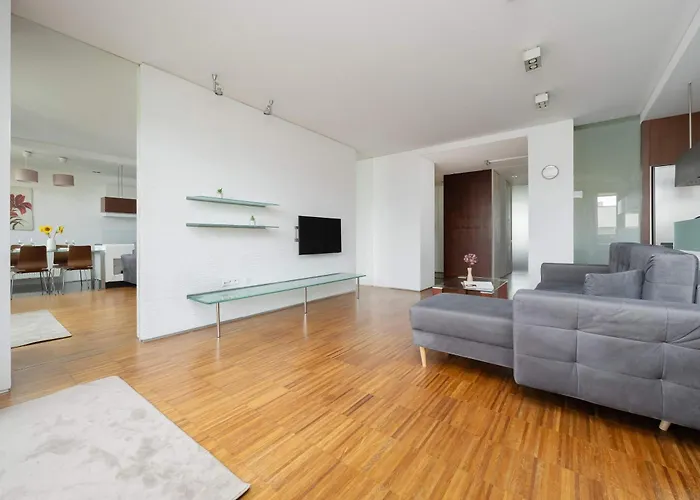 شقة Air-conditioned Near Lazienki Park With Parking By Renters *